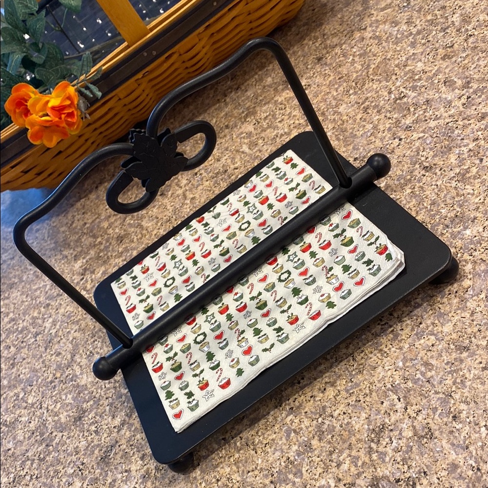 Longaberger Wrought Iron Black Napkin Holder  
Maple Leaf Foundry Collection